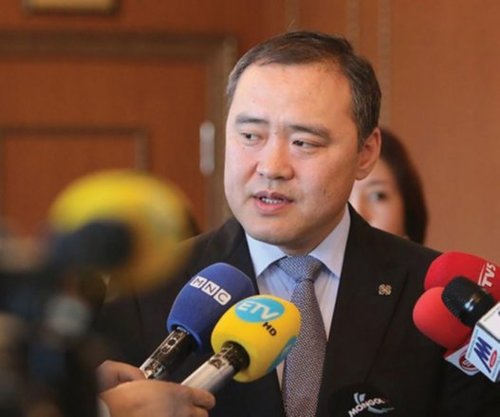 Лу.Гантөмөрийн Солонгос дахь уулзалт З.Энхболдын уурыг хүргэв үү?!